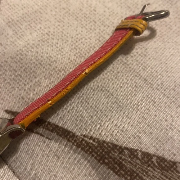 Rarenostalgia vintage Barbie watch have anew battery.